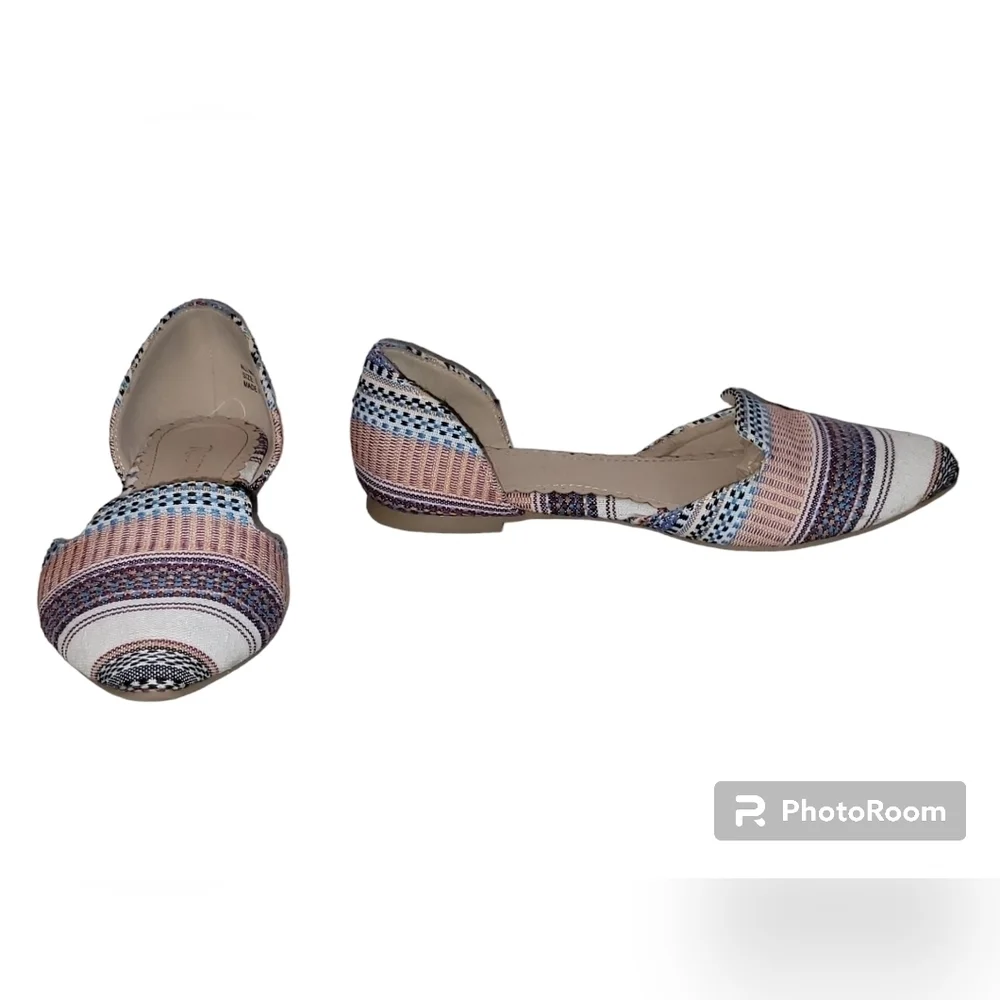 RESTRICTED Multicolor Embroidered D'Orsay Pointed Toe Flats Boho Aztec Size 6